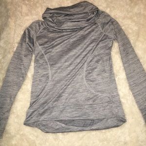 LONG SLEEVE WORKOUT TOP